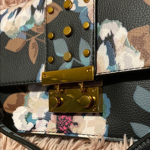 Love & Lore Floral Crossbody Bag with Gold Stud Detail – Elegant & Compact - Picture 5 of 5